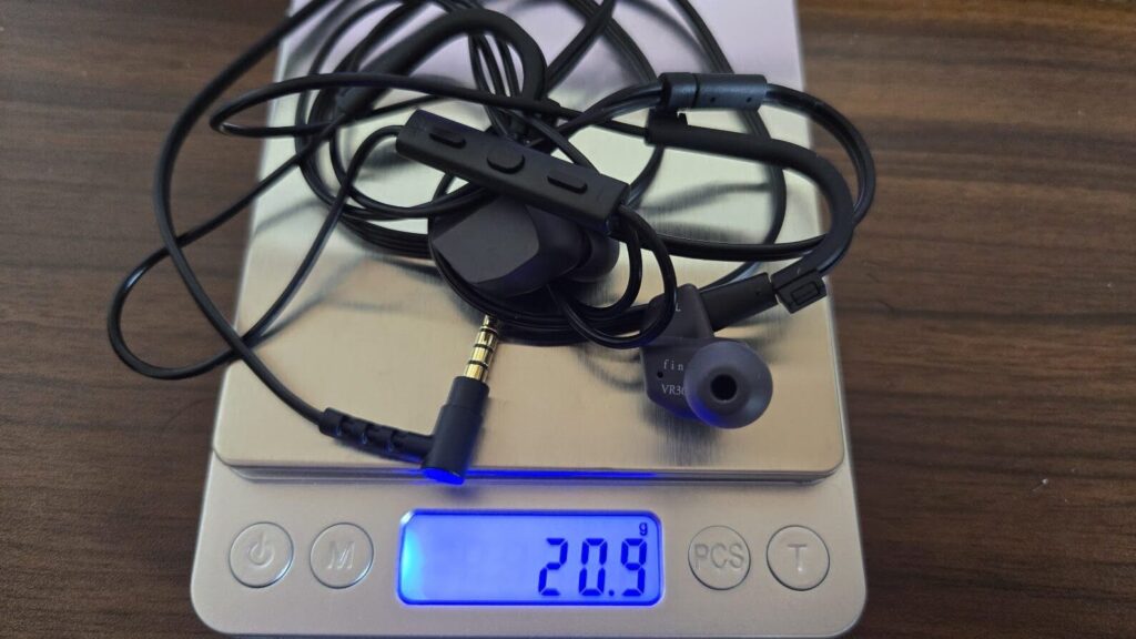 計量している様子①